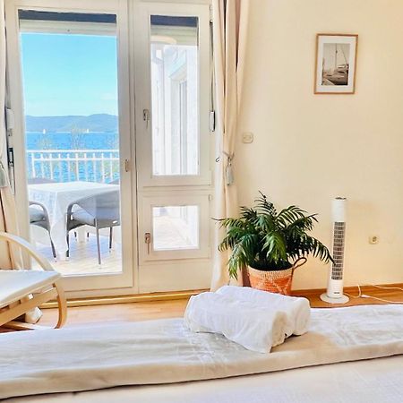 Luxury Beach Villa W Sea Sunset Views Σίμπενικ Εξωτερικό φωτογραφία