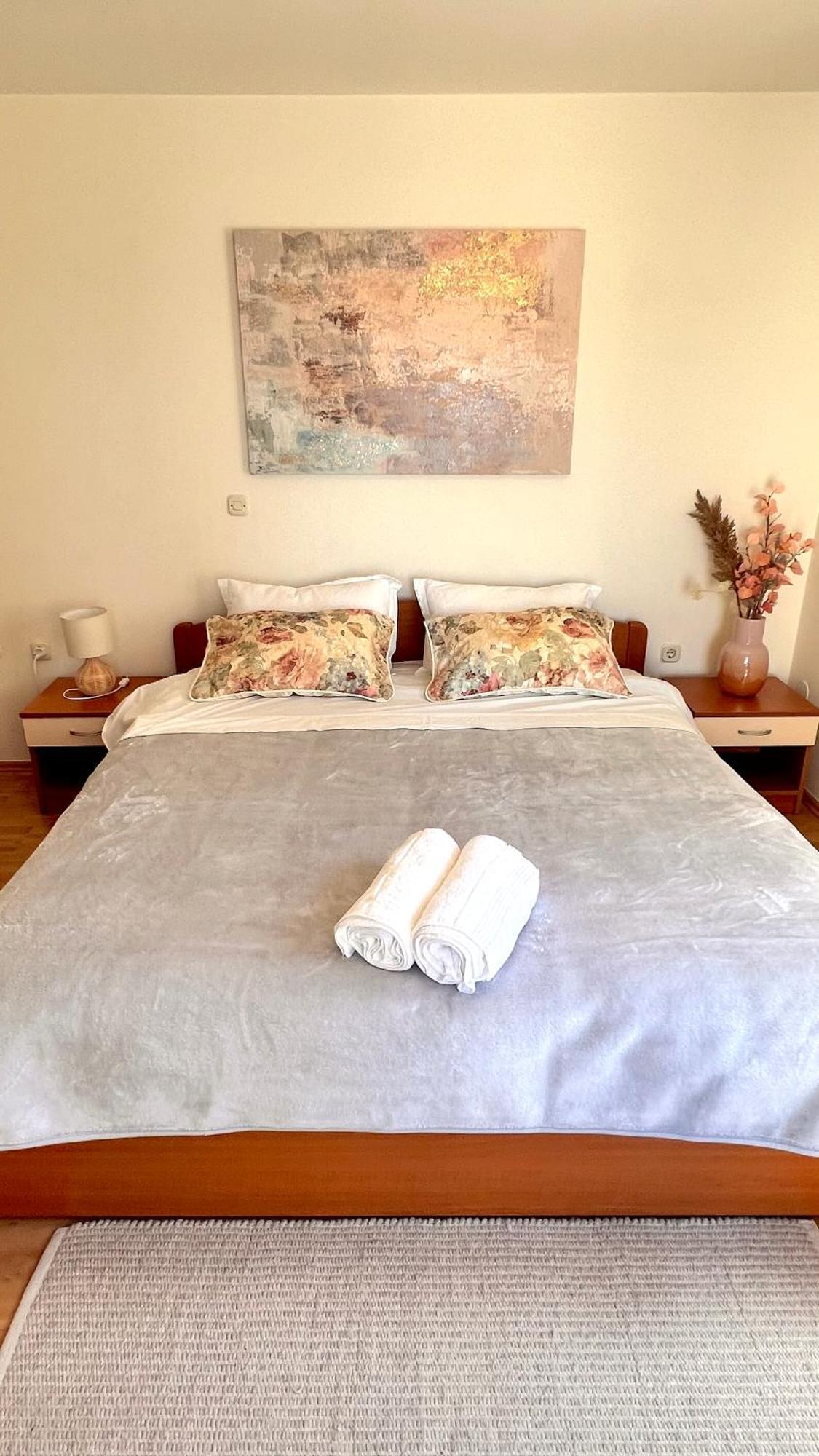 Luxury Beach Villa W Sea Sunset Views Σίμπενικ Εξωτερικό φωτογραφία